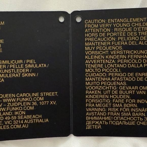 Loungefly Disney Snow White Handbag (Like New) - Picture 16 of 16